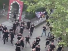 Sessanta tifosi del Crystal Palace “noti piantagrane” vengono BANDIATI dal centro della città, poche ore prima della finale della Conference League, dopo scontri con hooligan