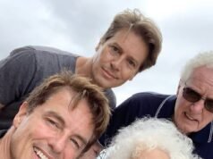 John Barrowman rivela che sua madre Marion è morta all’età di 91 anni mentre condivide un tributo straziante – quattro mesi dopo la morte del suo amato cane