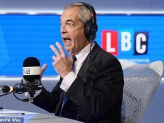 La BBC in una nuova disputa sui pregiudizi dopo che Desert Island Discs ha “messo al bando Nigel Farage” poiché il leader della riforma avrebbe fatto sentire lo staff sveglio dello show di Radio 4 “insicuro”, afferma la biografia