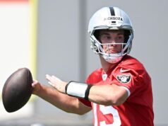 Fernando Mendoza strappato dall’allenatore del college: “Non funziona nella NFL”