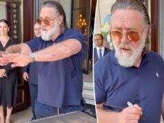 Russell Crowe parla dopo uno scontro virale con i cercatori di autografi fuori da un hotel di Parigi