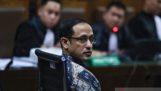 1778722704_6a01e5651faf2-terdakwa-kasus-dugaan-korupsi-pengadaan-chromebook-nadiem-makarim_gemini_1265_711.jpg