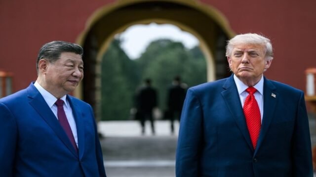1778958685_6a06cc224649c-presiden-as-donald-trump-bersama-presiden-china-xi-jinping-di-kuil-surga-beijing_gemini_1265_711.jpg