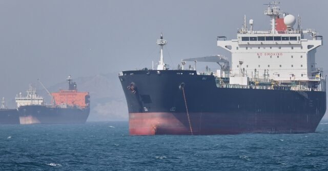 1780035501_oil-tankers-strait-of-hormuz-AP-640x335.jpg