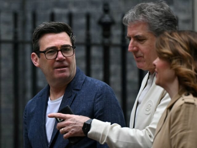 2026-03-31T102547Z_268973915_RC2MFKA2M05E_RTRMADP_3_BRITAIN-POLITICS-1778849057.jpg