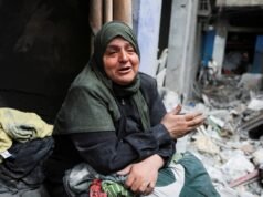 Un ucciso a Gaza mentre il ministro turco parla degli sforzi di pace con un funzionario di Hamas