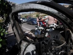 Gli attacchi israeliani in tutto il Libano uccidono almeno 19 persone