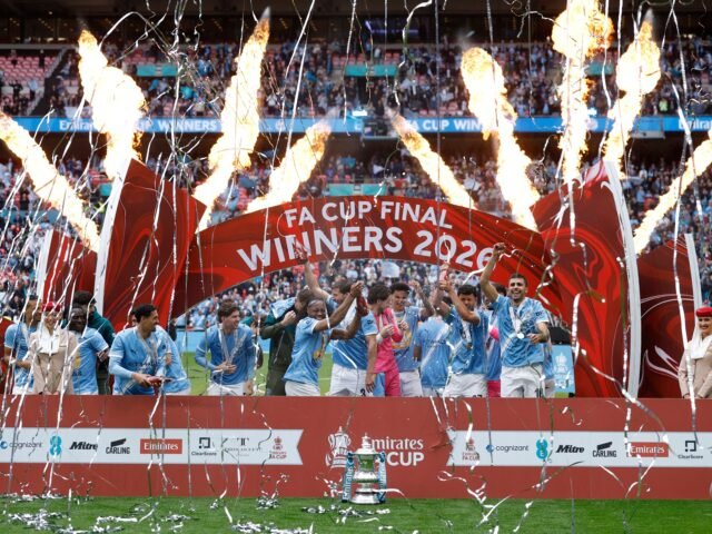 2026-05-16T162523Z_230700186_UP1EM5G19MA5J_RTRMADP_3_SOCCER-ENGLAND-CHE-MCI-1778948968.jpg