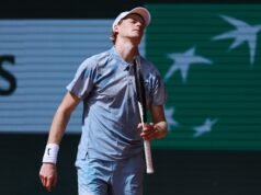 Sinner scioccato all’uscita dal French Open mentre Cerundolo si riprende da due set sotto