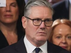 L’Australia è diventata dipendente dalle decapitazioni politiche. Dieci anni dopo, il Regno Unito sta seguendo l’esempio?