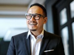 La posizione di Ipang Wahid non è uno scherzo, questa è la figura dei futuri suoceri di Ahmad Dhani e Mulan Jameela