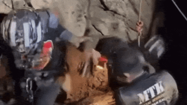 66f08b9d33a44f62a70ce95ca69f18eb88399d724463a0b58c2f51235216aed4.gif