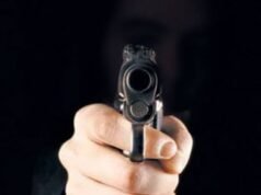 MRR Sertu arrestato dopo aver ucciso a colpi di arma da fuoco il suo collega nel Palembang Cafe