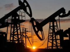 I prezzi mondiali del petrolio sono sempre più alti, raggiungendo i 111 dollari al barile