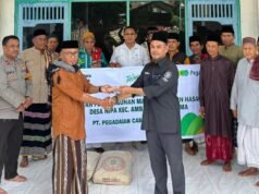 Labor Day, Pegadaian distribuisce aiuti alle moschee di Ambalawi