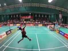 I semi dei campioni indonesiani di badminton iniziano ad essere cacciati a Pekanbaru e Makassar