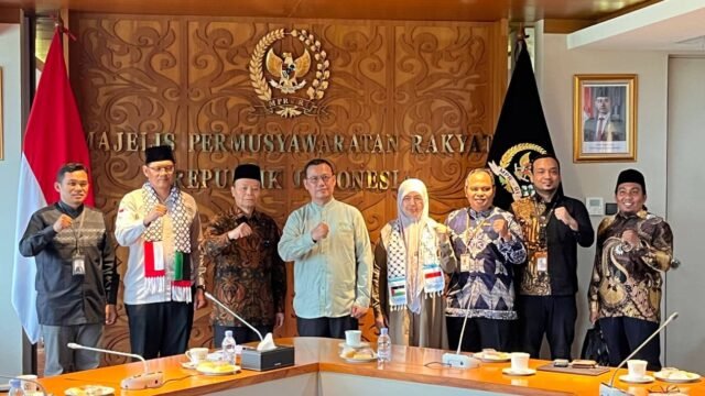 6a0bf81830c75-gpci-menemui-pimpinan-mpr-ri-untuk-membahas-soal-penahanan-wni-oleh-militer-israel_gemini_1265_711.jpg