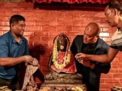 Il Nepal celebra la restituzione della statua del Buddha del XIII secolo rubata da New York