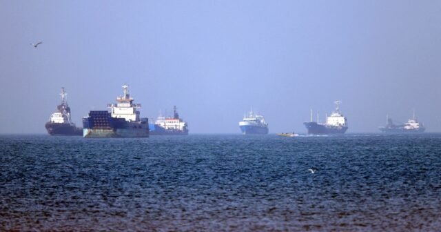 AFP__20260504__A9RN2PV__v2__MidRes__TopshotIranUsIsraelWarTransportHormuz-1-1778200484_81ad0d-1778200619.jpg