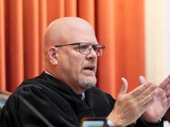 La Corte Suprema del Colorado ordina all’ospedale di somministrare farmaci per il cambio di sesso ai minori