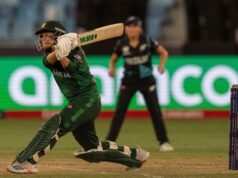 La pakistana Fatima Sana batte il record mondiale dei 50 giri più veloci nel T20 femminile