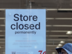 Il funzionario di Chicago chiede “accuse penali” contro Walgreens per aver chiuso un negozio nel violento South Side