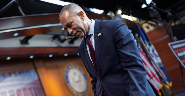 AP26049691613157-640x335.png