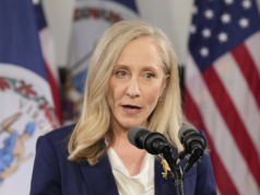 Spanberger accenna alle tasse della Virginia sugli abbonamenti alle palestre e sui servizi di streaming
