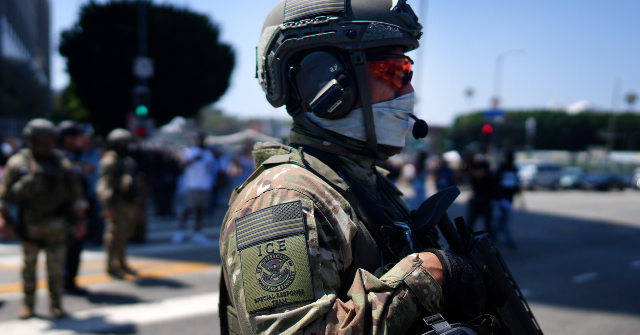 AP26078469129241-640x335.png