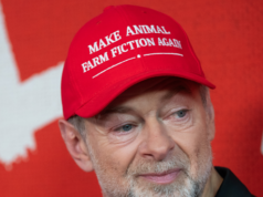 I critici odiano la versione anti-Trump di “La fattoria degli animali”, prevista un flop