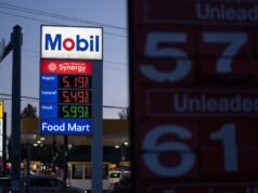 Il gas statunitense raggiunge i 4,30 dollari al gallone; Trump dice che i prezzi scenderanno dopo la guerra con l’Iran