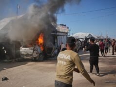 Un attacco israeliano uccide un colonnello delle forze di polizia di Gaza, dicono medici palestinesi