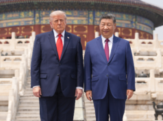 Xi saluta Trump con una cerimonia pomposa a Pechino