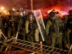 A Delaney Hall annunciato il coprifuoco dopo violenti scontri
