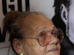 La madre muore dopo che il regime ha confermato di aver nascosto la morte del figlio prigioniero politico per un anno