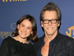 Kevin Bacon afferma di essere stato attaccato dalle api mentre faceva un’escursione con la figlia Sosie Bacon: “Mi hanno inseguito a pieno ritmo”