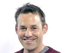 Il coroner rivela la causa della morte di Nicholas Brendon, star di “Buffy l’ammazzavampiri”, morto all’età di 54 anni