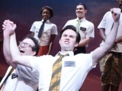 L’incendio del teatro di Broadway provoca la cancellazione del “Libro di Mormon”.