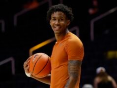 Si prevede che i Lakers sceglieranno la guardia esplosiva dopo la combinazione del Draft NBA