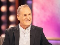 Dave Coulier spiega la perdita di peso e i cambiamenti della voce dopo il trattamento del cancro alla gola, afferma che “la prognosi sembra buona”