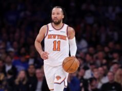 Jalen Brunson riceve un complimento unico mentre i Knicks vanno in vantaggio per 3-0 sui 76ers