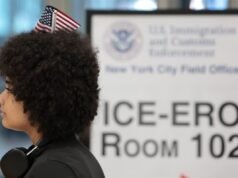 L’amministratore Trump intensifica la spinta alla denaturalizzazione: cosa sapere