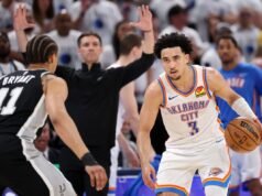 Il fallo di fine partita degli Spurs su Jared McCain è stato aggiornato a flagrante dopo la revisione NBA