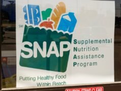 I destinatari SNAP diminuiscono di 660.000 in un mese