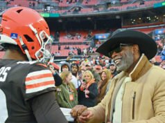 Deion Sanders vuole incontrare l’allenatore dei Browns per parlare di Shedeur: da allenatore, non da papà
