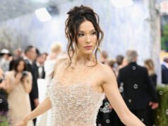 La cinese Eileen Gu indossa un abito con 15.000 bolle di vetro al Met Gala