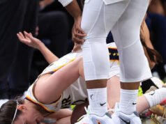 Caitlin Clark lascia la partita di preseason dopo una svolta spaventosa degli eventi