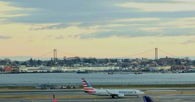 LaGuardia-Airport-nyc-preston-a-larimer-unsplash-640x335.jpg
