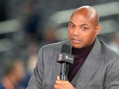 Charles Barkley sostiene che la “società omofobica” impedisce agli atleti gay di fare coming out