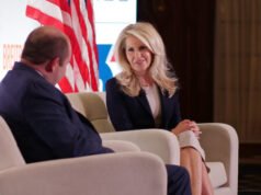 “Che dono avere il presidente Trump” durante la celebrazione del 250esimo anniversario dell’America
